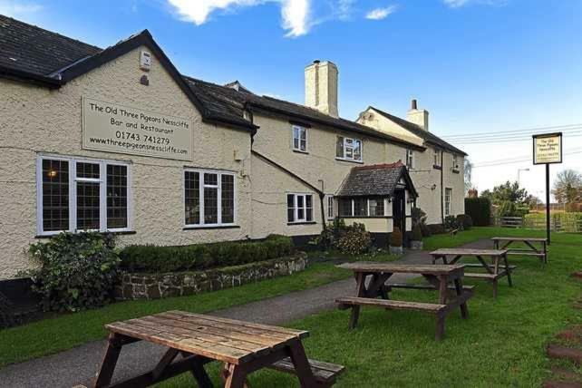 Nesscliffe The Old Three Pigeons 아파트 외부 사진